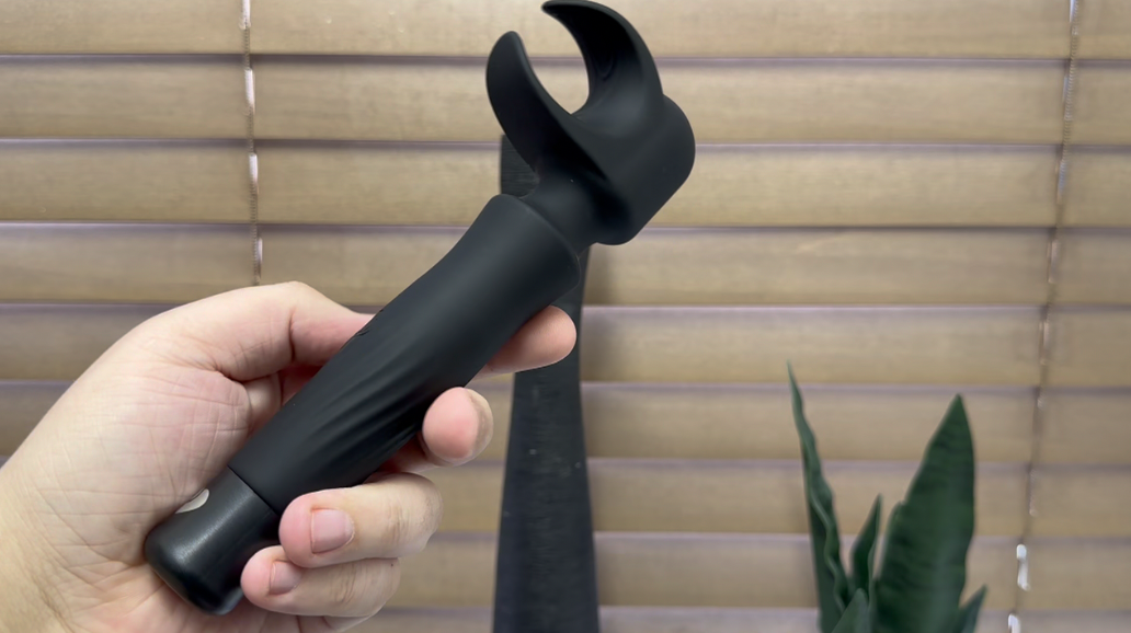 Lovehoney Power Play Male Massage Wand | The Big Gay Review Lovehoney Power Play Male Massage Wand | The Big Gay Review