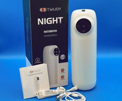 Contents of the Twijoy Night Masturbator including a leaflet, the Night, a charging cable and a set of earbuds.
